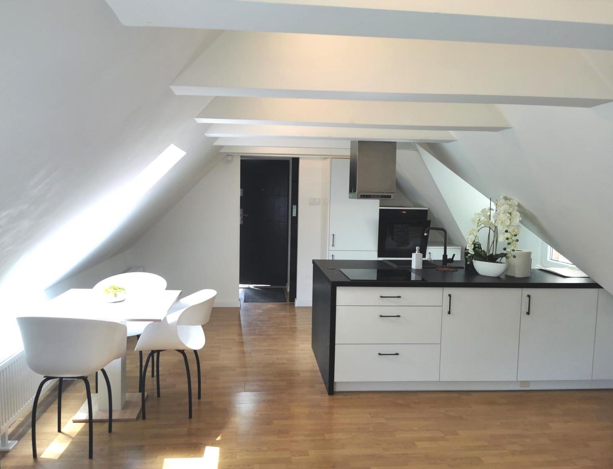Chillout Apart In The Attic Leilighet Lwowek Slaski Eksteriør bilde